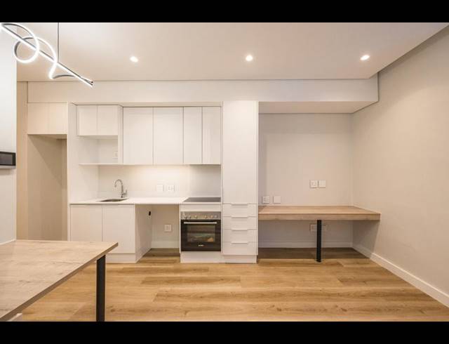 1 BEDROOM APARTMENT FOR SALE IN CAPE TOWN CITY CENTRE